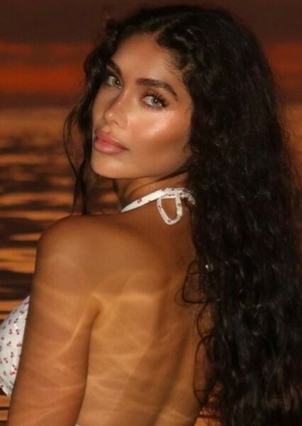 Aly Aleyna photo