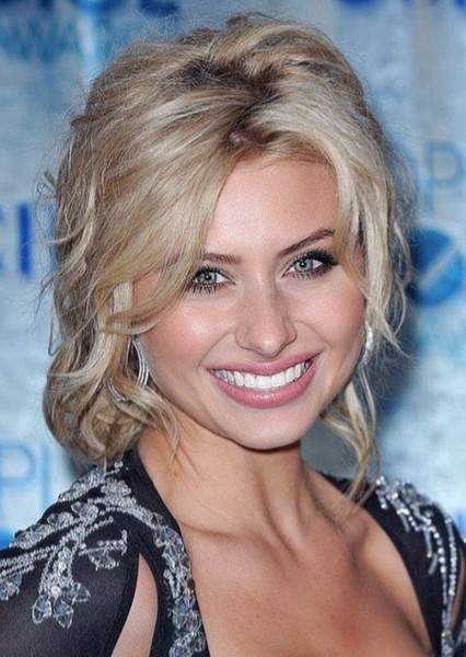 Aly Michalka photo