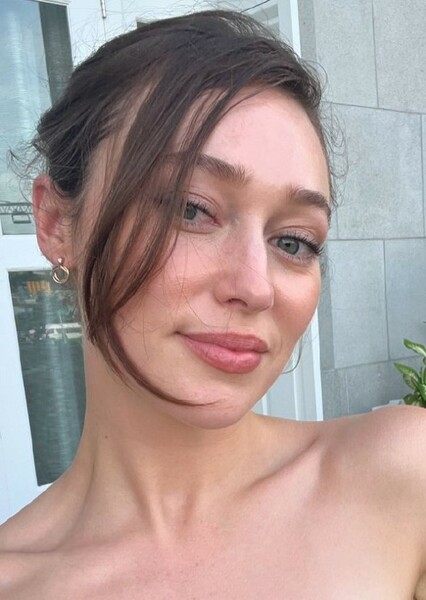 Alycia Debnam-Carey