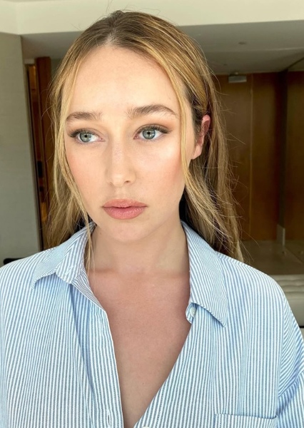 Alycia Debnam-Carey