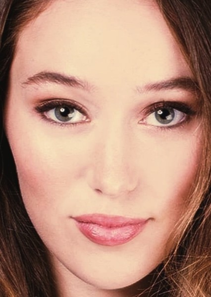Alycia Debnam-Carey photo