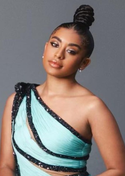 Alycia Pascual-Peña photo