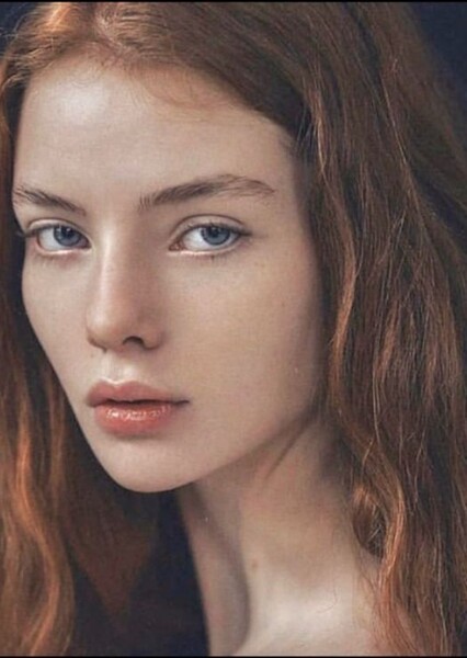 Alyda Grace