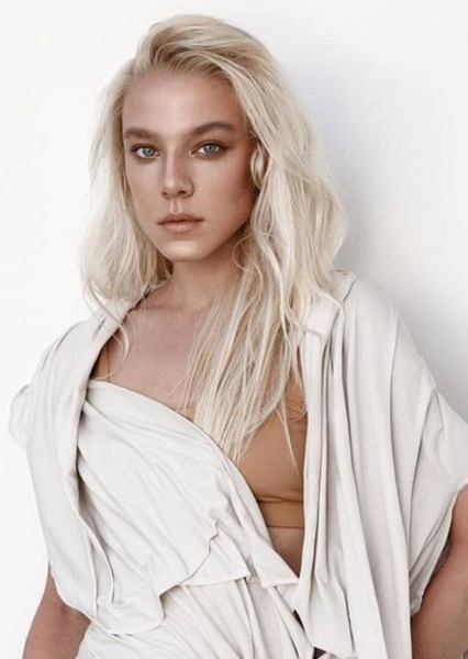 Alyona Mikhailova photo