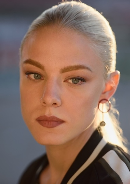 Alyona Mikhailova photo