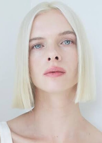 Alyona Subbotina photo