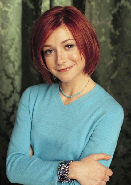 Alyson Hannigan photo