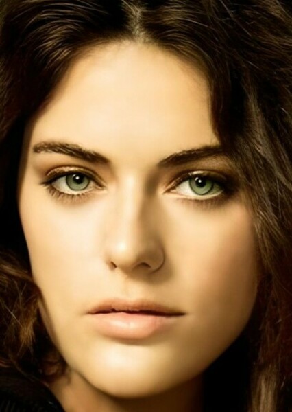 Alyson Le Borges photo