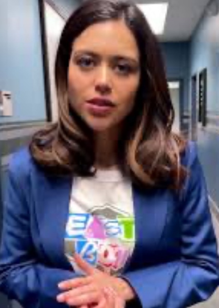 Alyssa Diaz photo