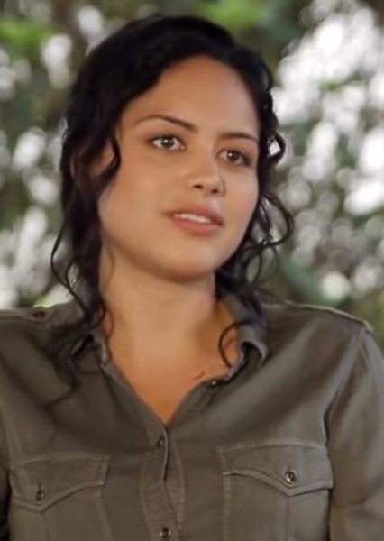 Alyssa Diaz photo