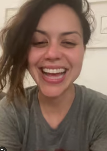 Alyssa Diaz photo
