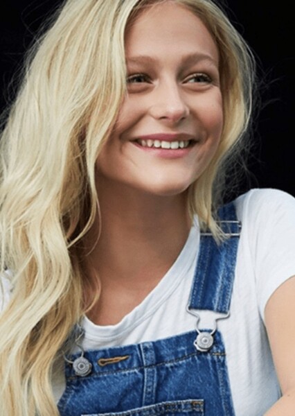 Alyvia Alyn Lind photo