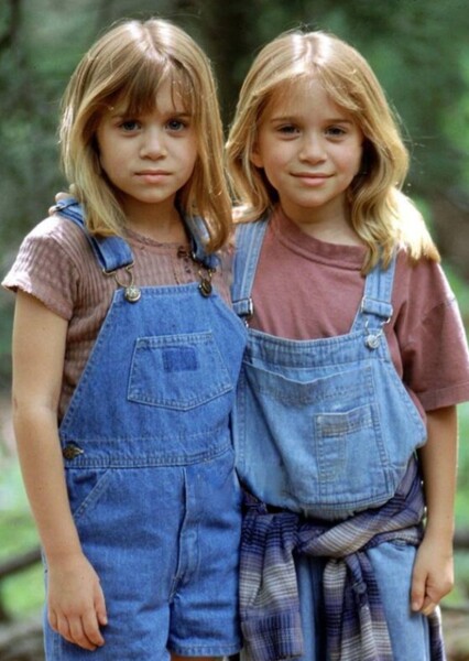 Amanda and Alyssa