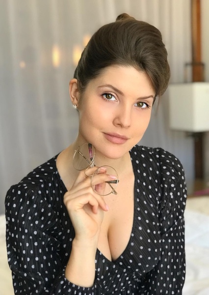 Amanda Cerny photo