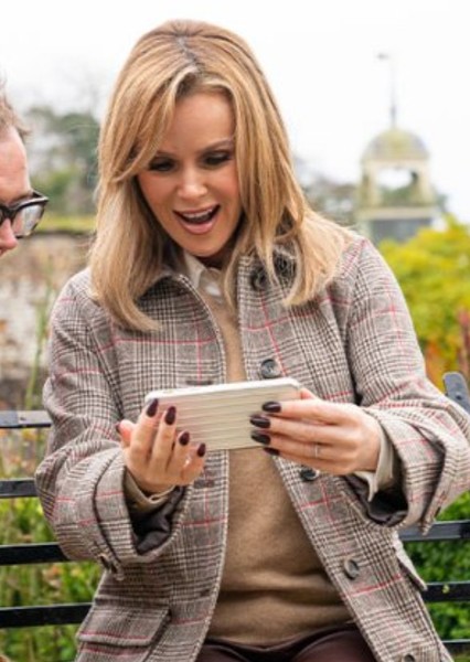 Amanda Holden photo