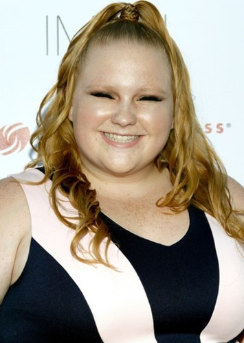 Amanda LaCount photo