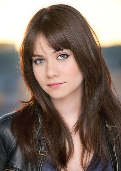 Amanda Leighton photo