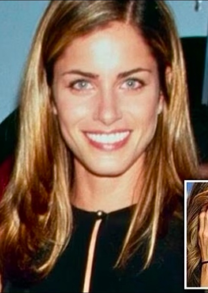 Amanda Peet photo