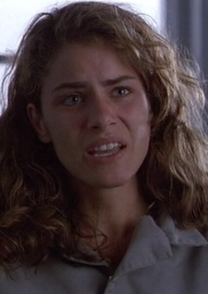 Amanda Peet photo