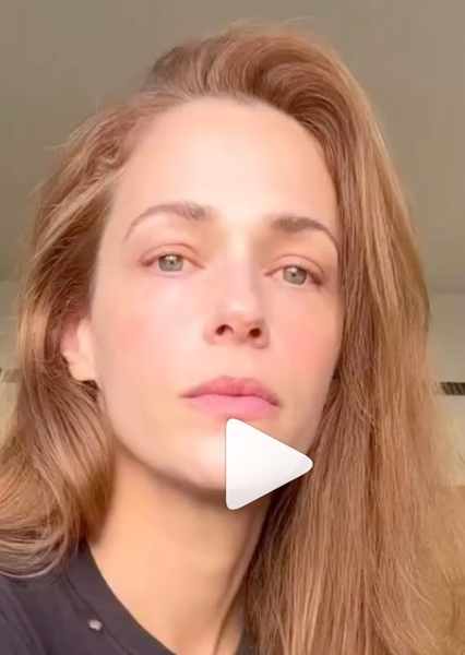Amanda Righetti photo