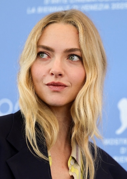 Amanda Seyfried photo