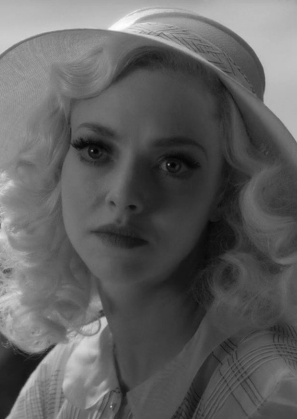 Amanda Seyfried photo