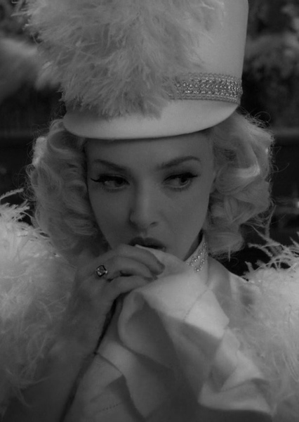 Amanda Seyfried photo