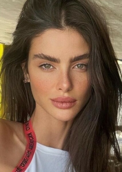 Amanda Wikhel photo
