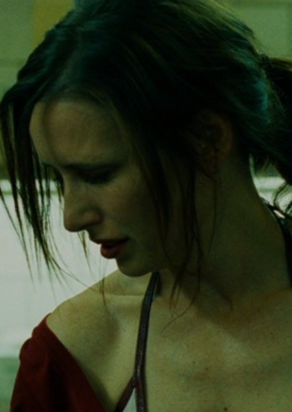 Amanda Young photo