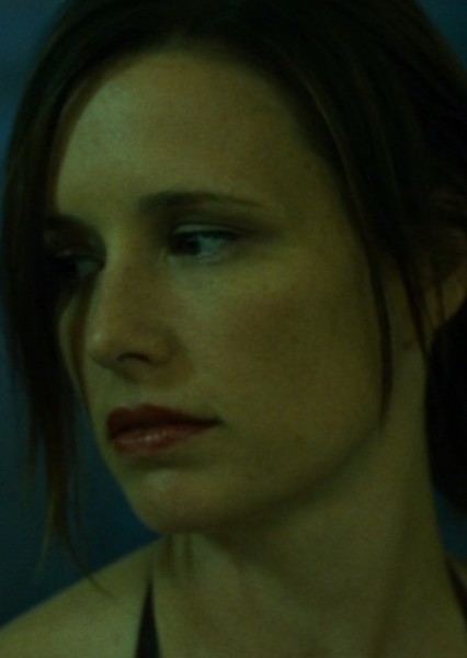 Amanda Young photo