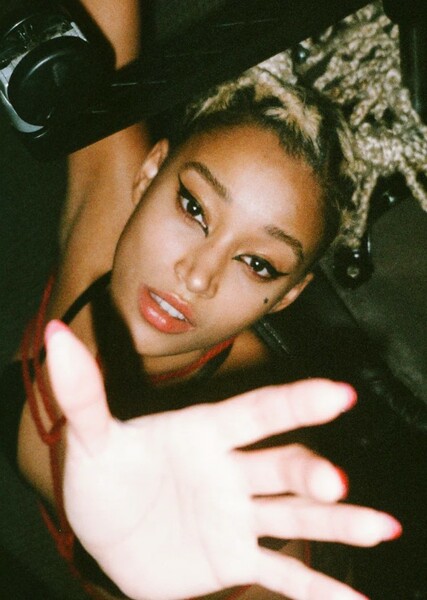Amandla Stenberg photo