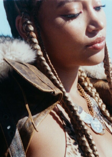 Amandla Stenberg photo
