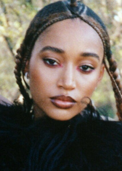 Amandla Stenberg photo