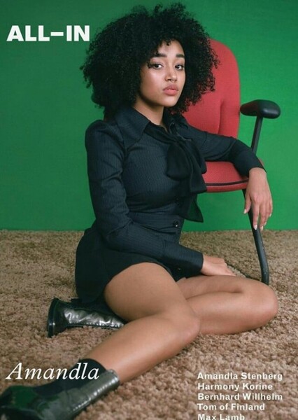 Amandla Stenberg photo