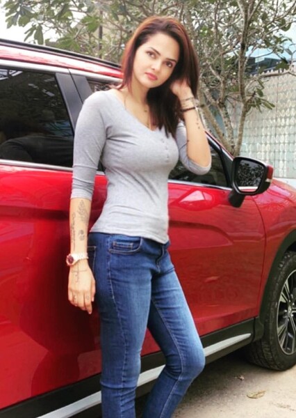 Amaya Adikari photo