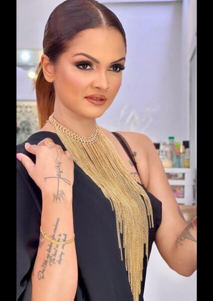 Amaya Adikari photo