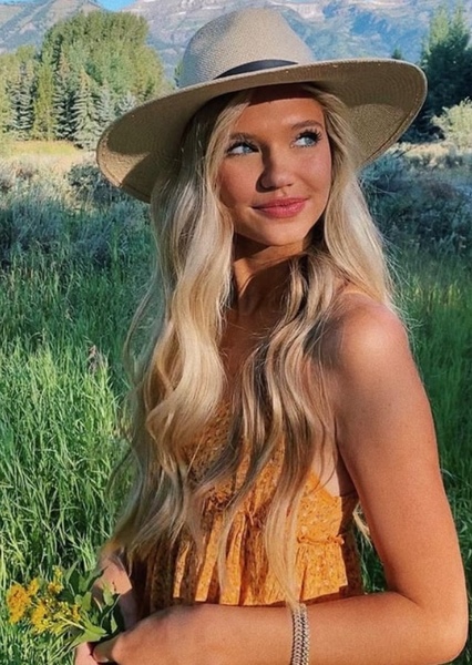 Amber Black photo