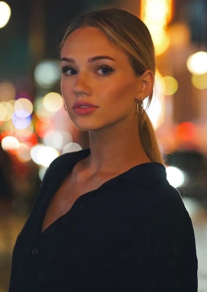 Amber Black