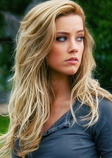 Amber Heard photo