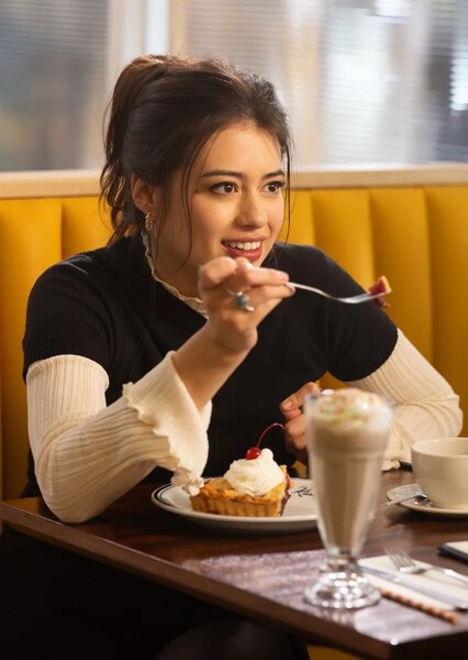 Amber Midthunder photo