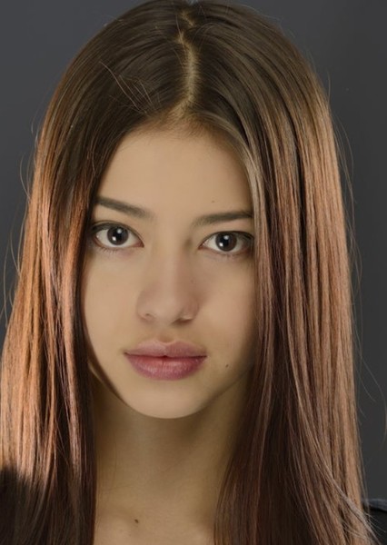 Amber Midthunder photo