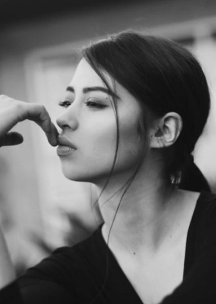 Amber Midthunder photo