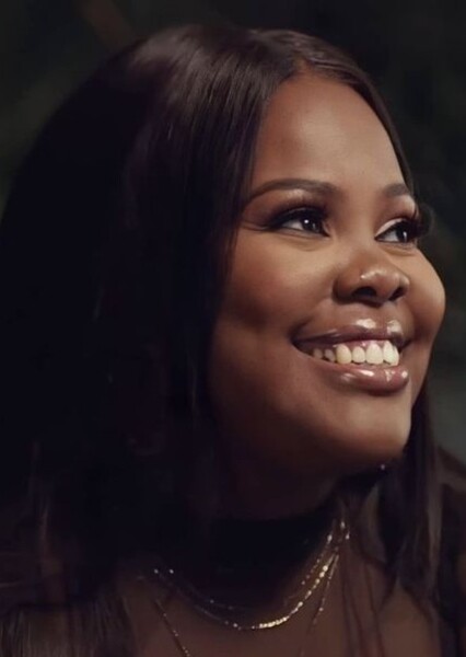 Amber Riley photo