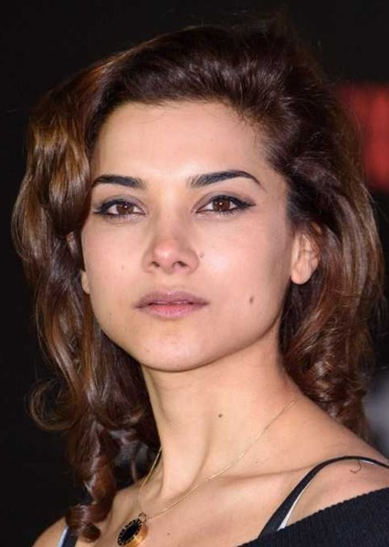 Amber Rose Revah