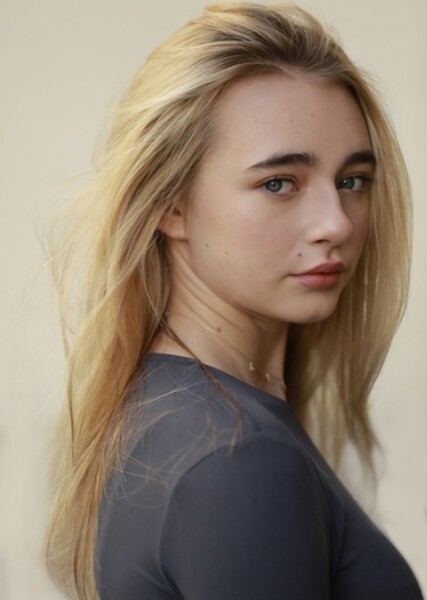 Amélia Lacquemant photo