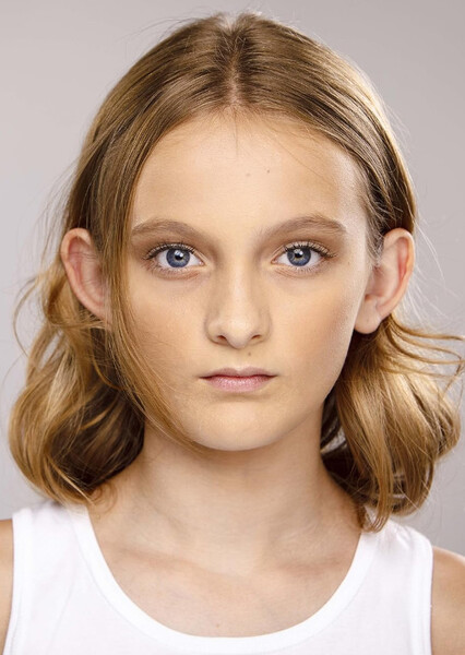 Amelie McLain
