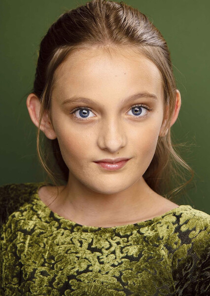 Amelie McLain