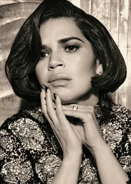 America Ferrera photo