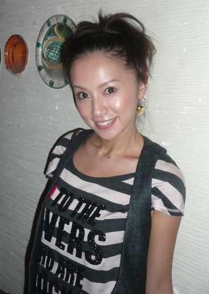Ami Suzuki photo