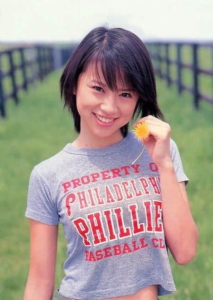 Ami Suzuki photo